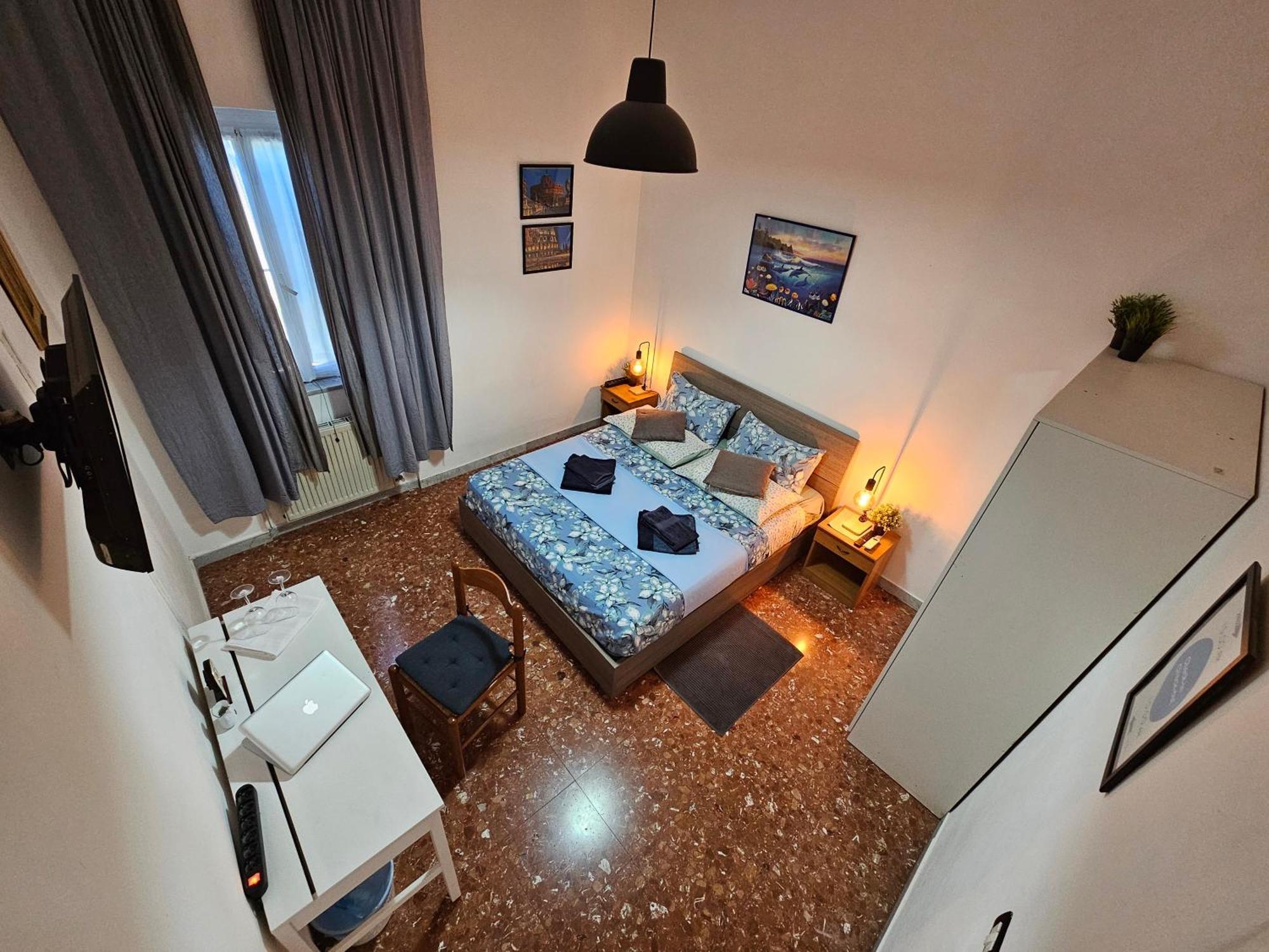 Eva Capital Guest House Vitinia Esterno foto
